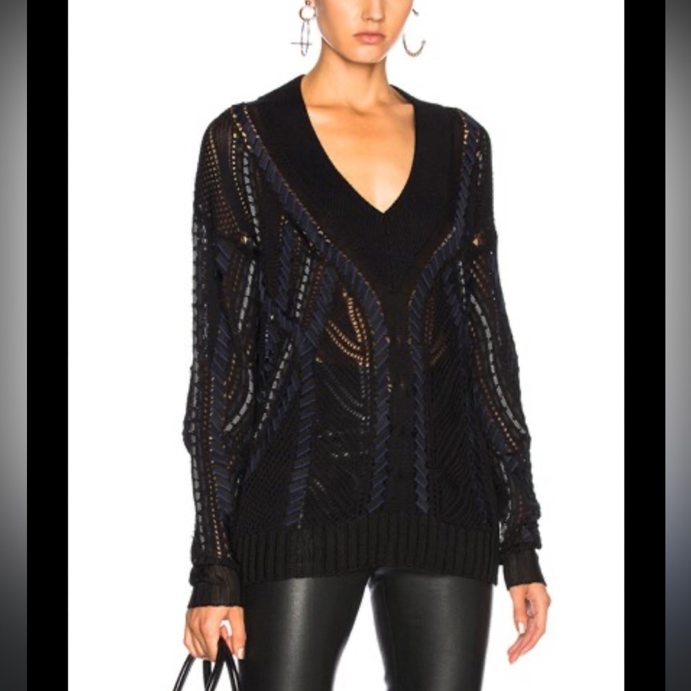 Rag and Bone Lucie Sweatet size xs Black and Blue V-Neck Sweater